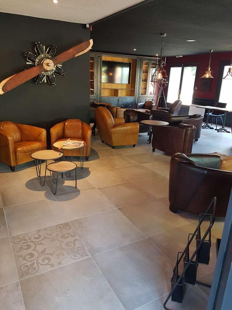 Kyriad Lille Est - Hotel 3*